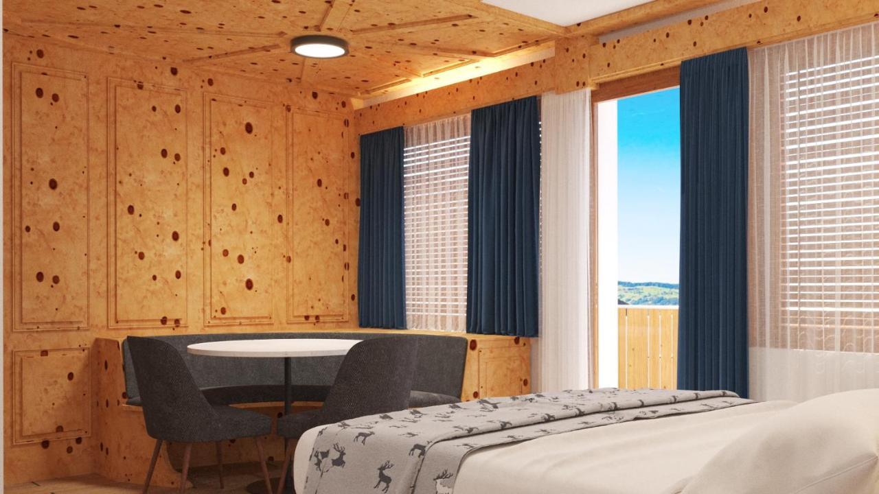 Wunderstay Alpine 17 Chic New Studio W Pool & View Klosters Buitenkant foto